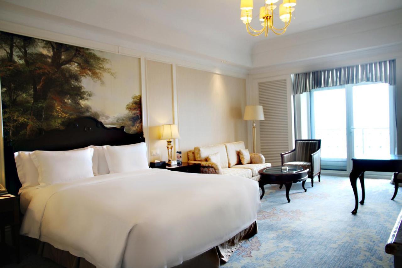 Crowne Plaza Ocean Spring Resort By Ihg Jimo Buitenkant foto